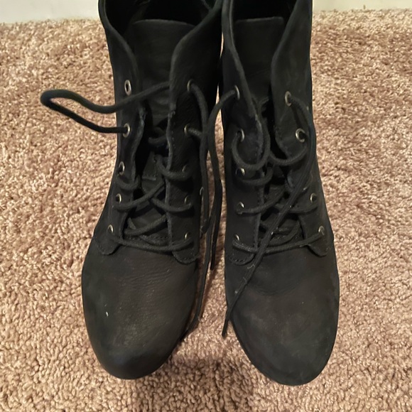 Steve Madden Raspy platforms - Picture 2 of 4